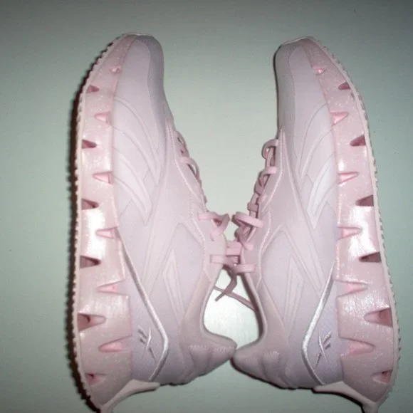 Reebok, (PRE-OWNED) Pink ZIG DYNAMICA 4, Size 9.5 - Picture 2 of 5
